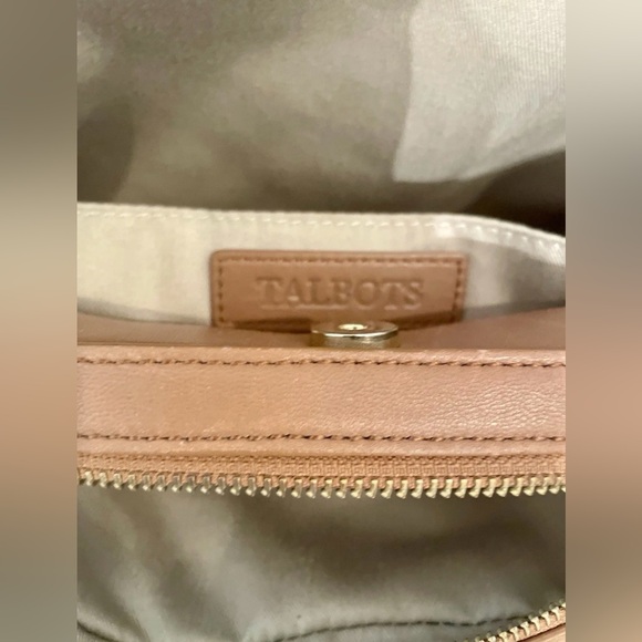 Talbots Tan Napa Leather Tortoise Trim Quilted Handbag Classic
Retail $219.99 - Picture 7 of 16